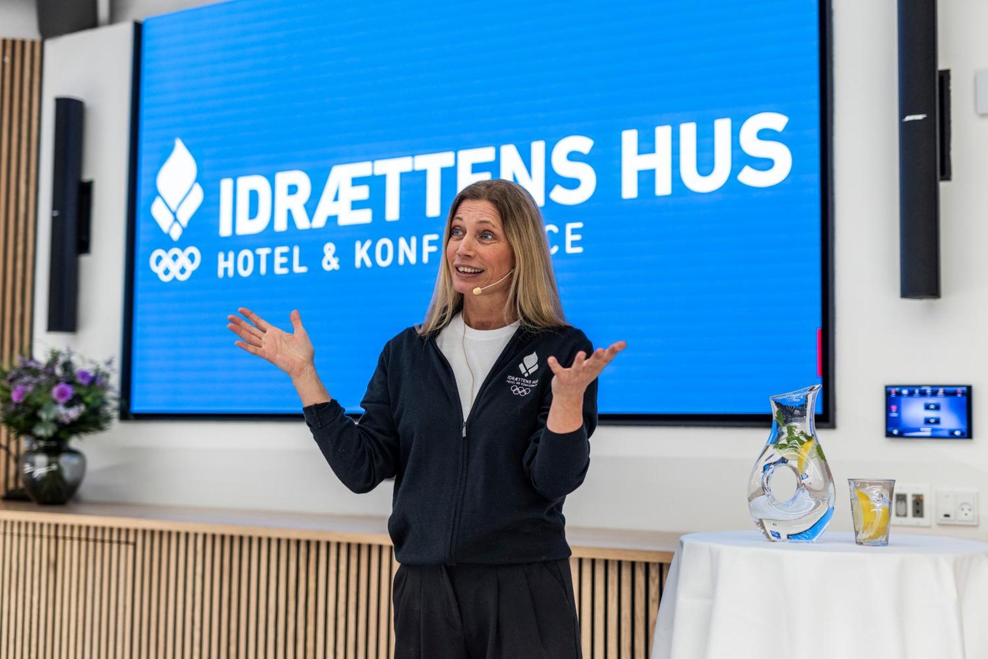 Idraettens Hus Hotel Og Konference Brøndbyvester Exterior foto